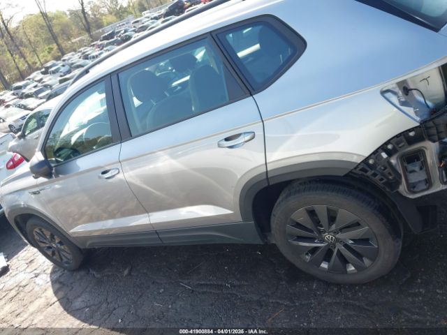 3VV5X7B21RM104209 Volkswagen Taos 1.5t S