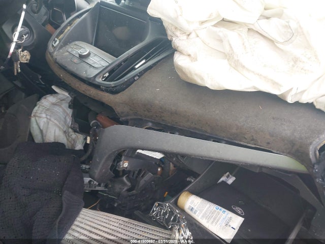 1FMCU0G97HUA31462 Ford ESCAPE SE