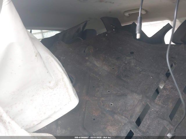 1FMCU0G97HUA31462 Ford ESCAPE SE