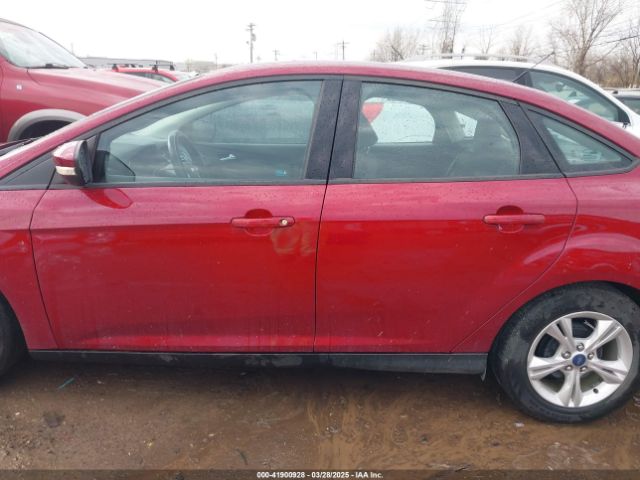1FADP3F2XEL217378 Ford FOCUS SE