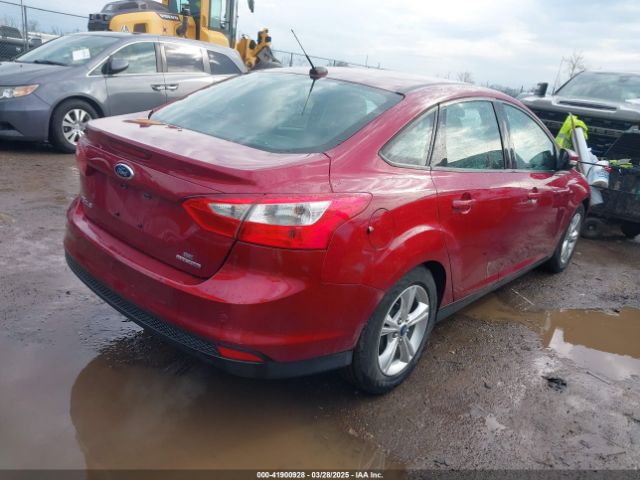 1FADP3F2XEL217378 Ford FOCUS SE