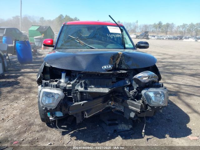 KNDJ63AU1L7079387 KIA Soul Gt-line