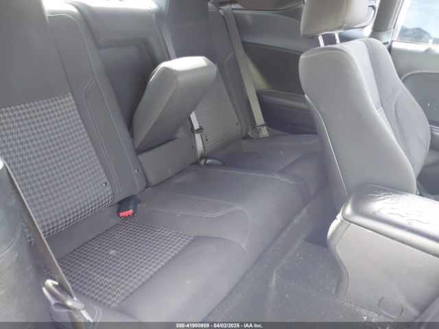 2C3CDZAG2KH612656 Dodge Challenger Sxt