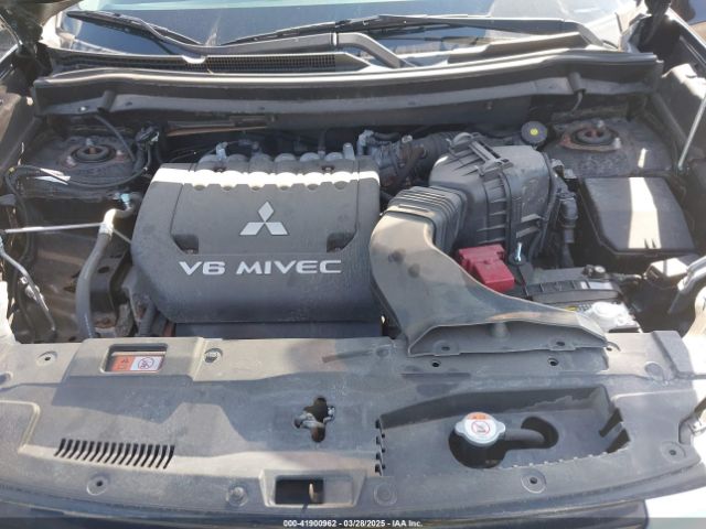 2016 MITSUBISHI OUTLANDER JA4JZ4AX0GZ017846 Photo 9