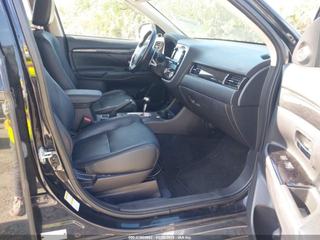 2016 MITSUBISHI OUTLANDER JA4JZ4AX0GZ017846 Photo 4