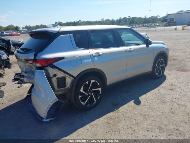 2023 MITSUBISHI OUTLANDER JA4J4UA83PZ030677 Photo 3