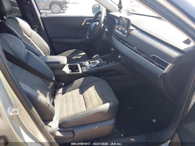 2023 MITSUBISHI OUTLANDER JA4J4UA83PZ030677 Photo 4