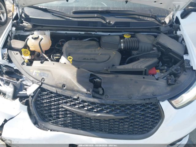 2C4RC1BG6RR117003 Chrysler Pacifica Touring L