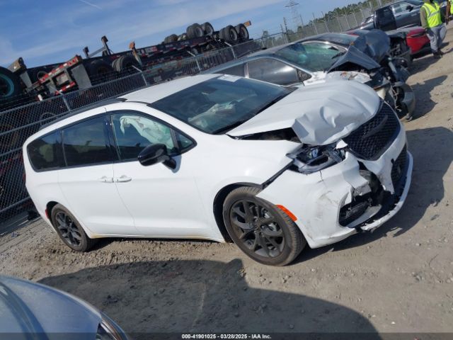 2C4RC1BG6RR117003 Chrysler Pacifica Touring L