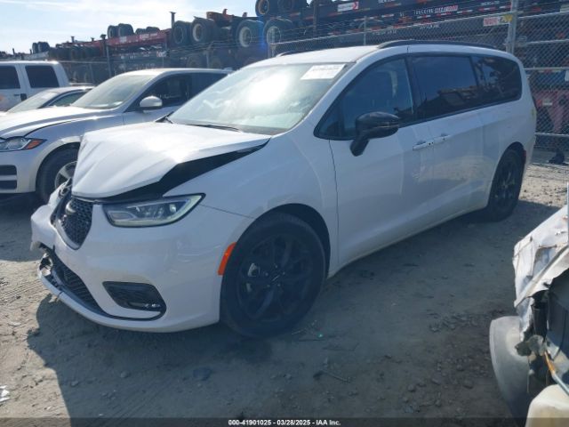 2C4RC1BG6RR117003 Chrysler Pacifica Touring L