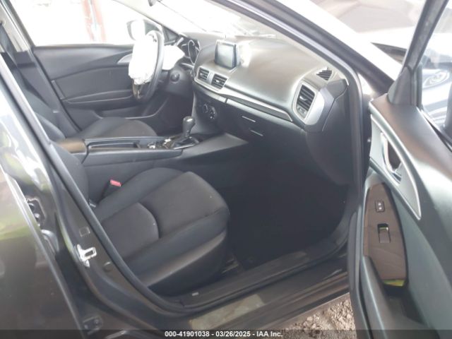 3MZBN1K73JM273472 Mazda Mazda3 Sport