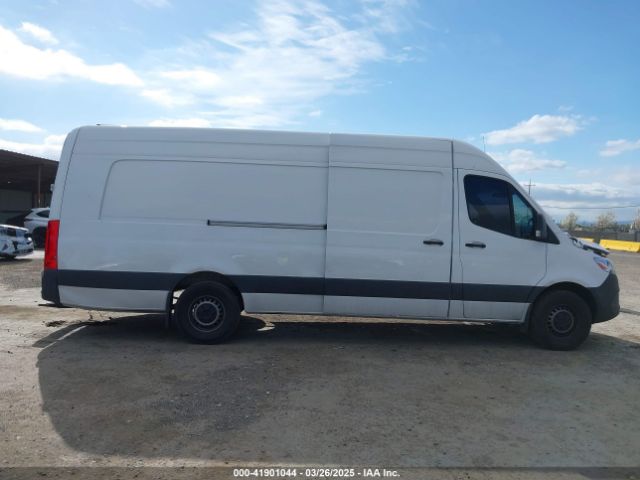 W1Y4NDHY9PT152903 Mercedes-Benz Sprinter 2500 High Roof 4-cyl Diesel Ho