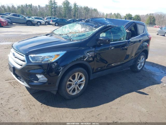 1FMCU9GD9KUA66049 Ford ESCAPE SE