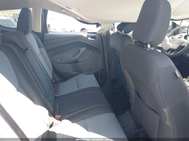 1FMCU9GD9KUA66049 Ford ESCAPE SE