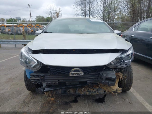 3N1CN8EV5ML852762 Nissan Versa Sv Xtronic Cvt