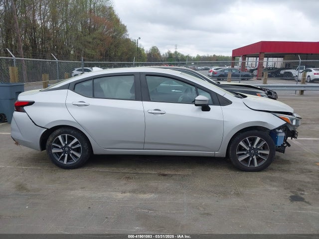 3N1CN8EV5ML852762 Nissan Versa Sv Xtronic Cvt