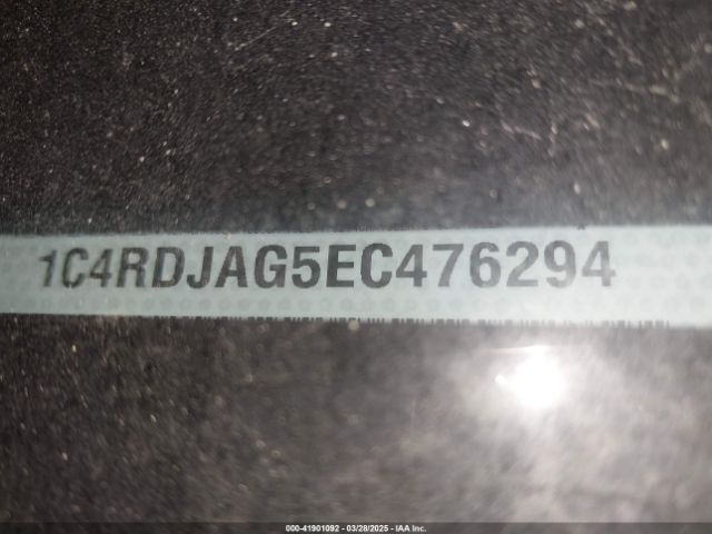 1C4RDJAG5EC476294 Dodge Durango Sxt