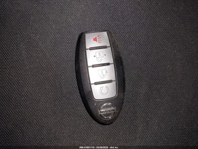 5N1DR2MM0KC601065 Nissan Pathfinder Sv