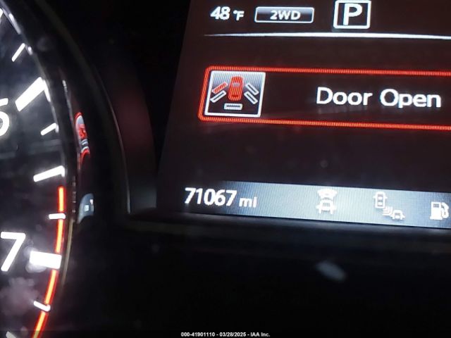 5N1DR2MM0KC601065 Nissan Pathfinder Sv