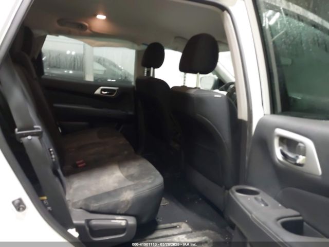 5N1DR2MM0KC601065 Nissan Pathfinder Sv
