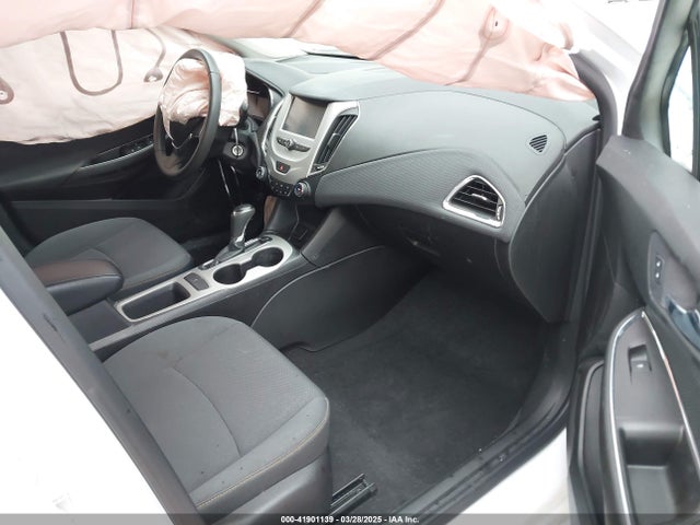 1G1BC5SM4J7240991 Chevrolet Cruze Ls Auto