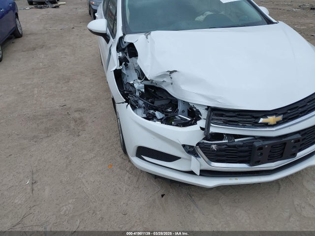 1G1BC5SM4J7240991 Chevrolet Cruze Ls Auto