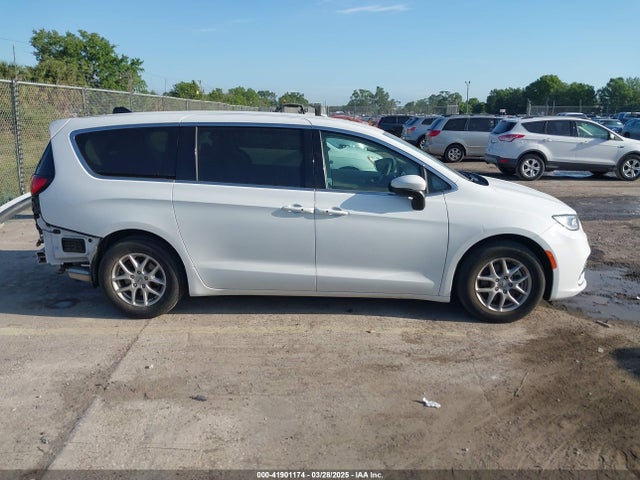 Chrysler Pacifica Touring L 2023 2C4RC1BG5PR606554 Image 14