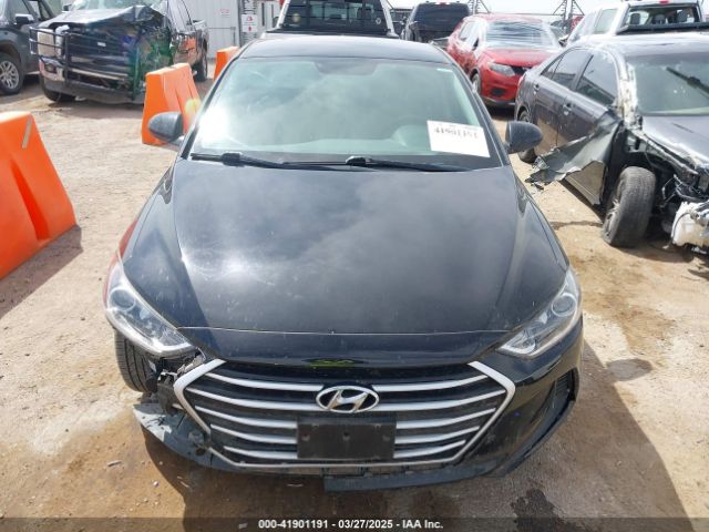5NPD84LF8JH261477 Hyundai ELANTRA SEL