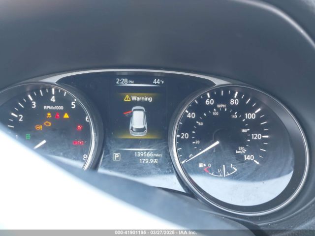 5N1AT2MVXEC776070 Nissan Rogue Sl