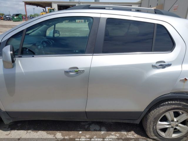 KL7CJLSB6HB166935 Chevrolet Trax Lt