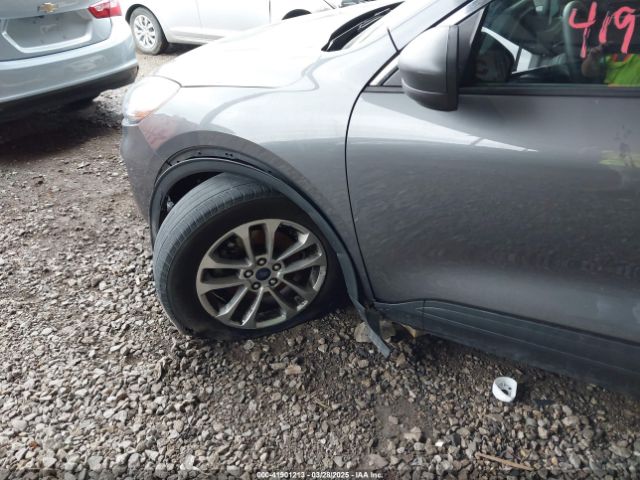 1FMCU0G66NUA46701 Ford ESCAPE SE