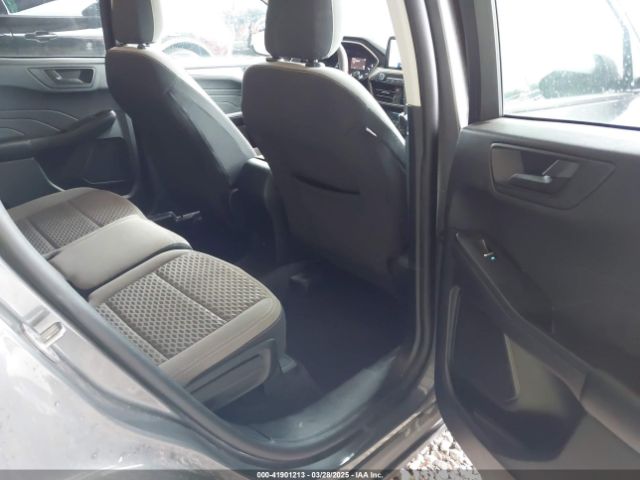 1FMCU0G66NUA46701 Ford ESCAPE SE