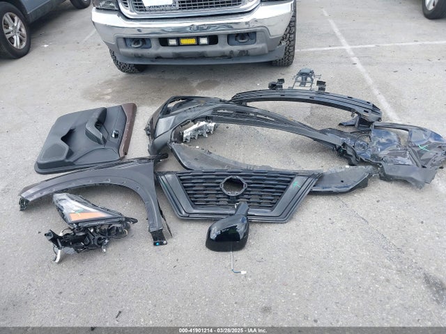 JN8BT3BA1PW004397 Nissan Rogue Sv Fwd