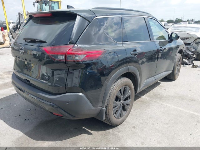 JN8BT3BA1PW004397 Nissan Rogue Sv Fwd