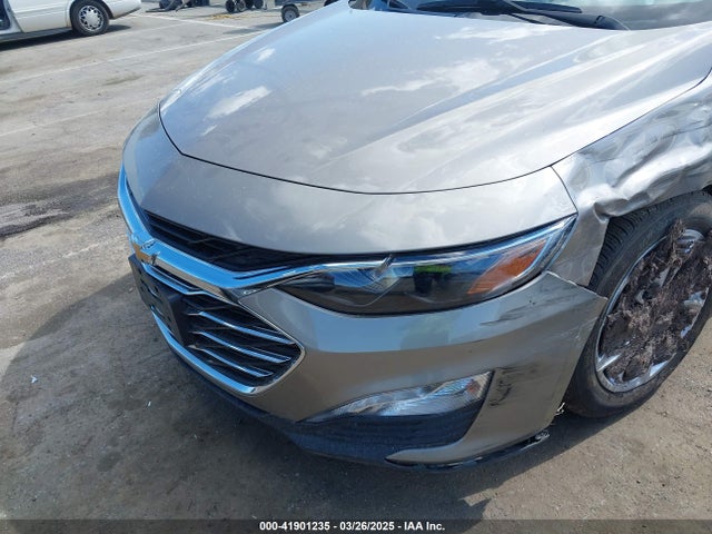 1G1ZD5ST3PF242622 Chevrolet Malibu Fwd 1lt