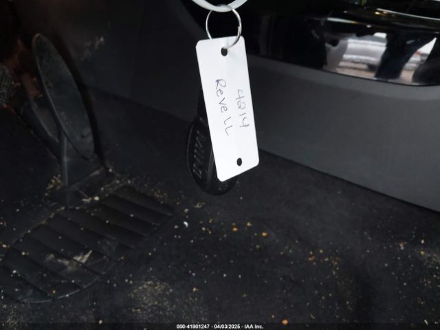 2017 MINI CLUBMAN WMWLN5C53H2E32472 Photo 10