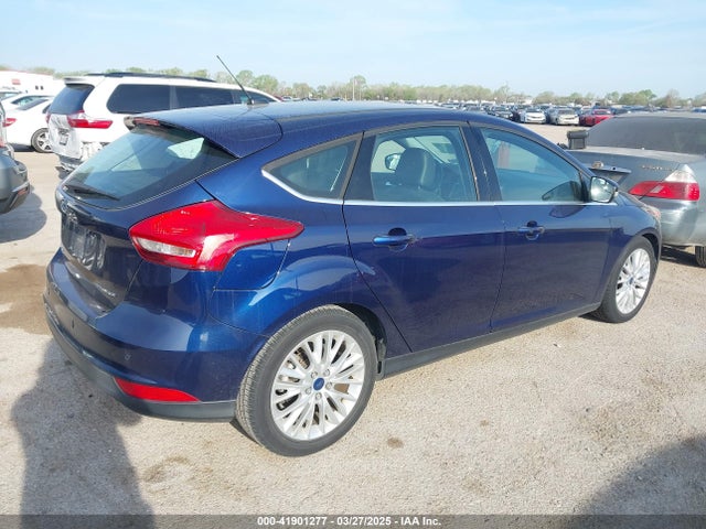 1FADP3N24HL218127 Ford Focus Titanium