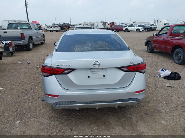3N1AB8CV0MY218961 Nissan Sentra Sv Xtronic Cvt