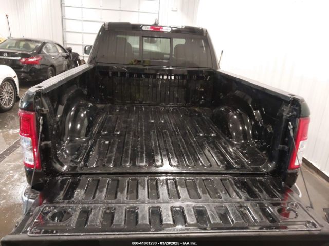 1C6SRFBT1NN118715 RAM 1500 Big Horn  4x4 6'4 Box