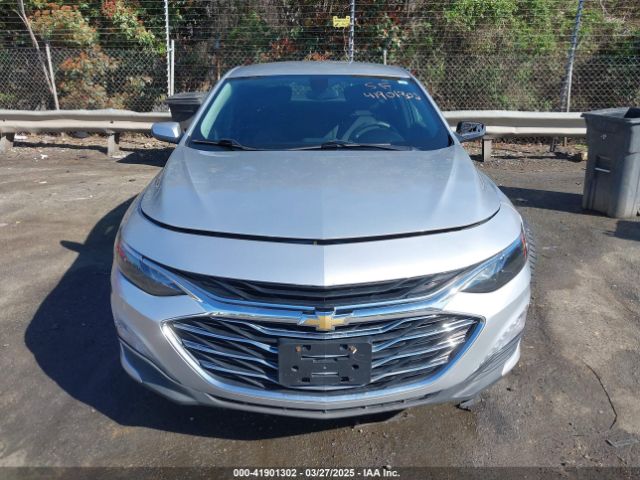 1G1ZD5STXKF134930 Chevrolet MALIBU LT