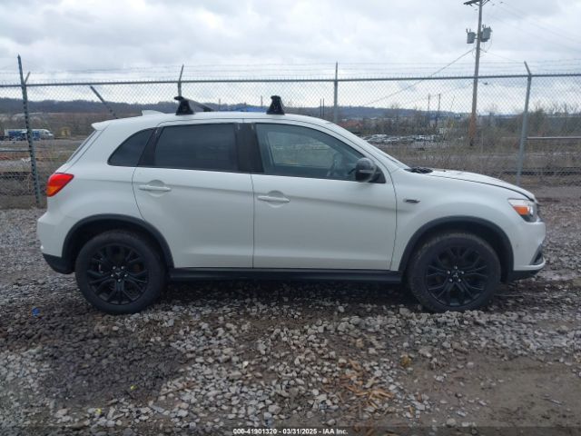JA4AR3AU8KU028227 Mitsubishi Outlander Sport 2.0 Le