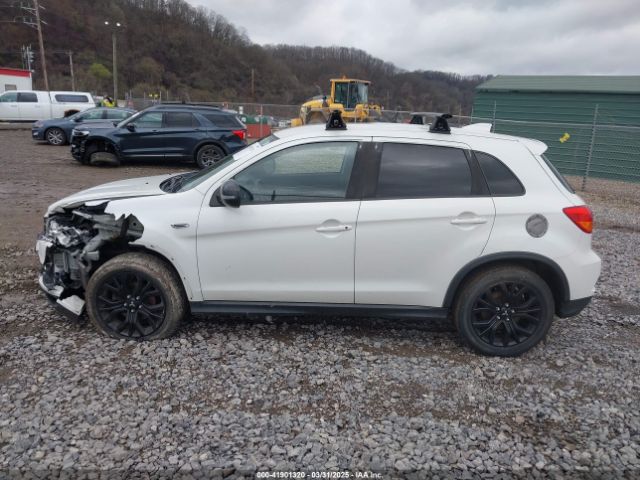 JA4AR3AU8KU028227 Mitsubishi Outlander Sport 2.0 Le