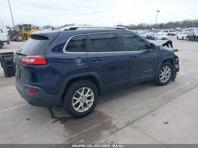 1C4PJMCS2EW178108 Jeep Cherokee Latitude