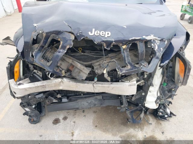 1C4PJMCS2EW178108 Jeep Cherokee Latitude