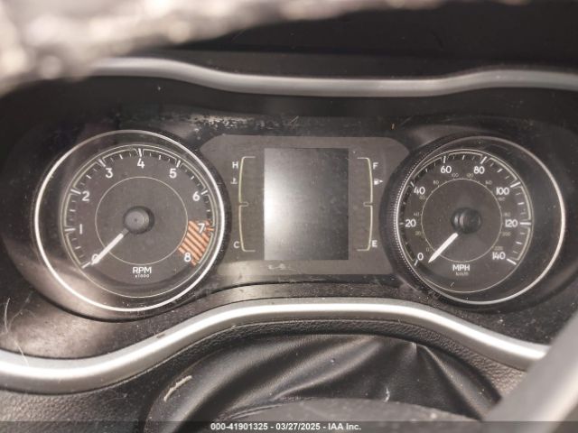 1C4PJMCS2EW178108 Jeep Cherokee Latitude