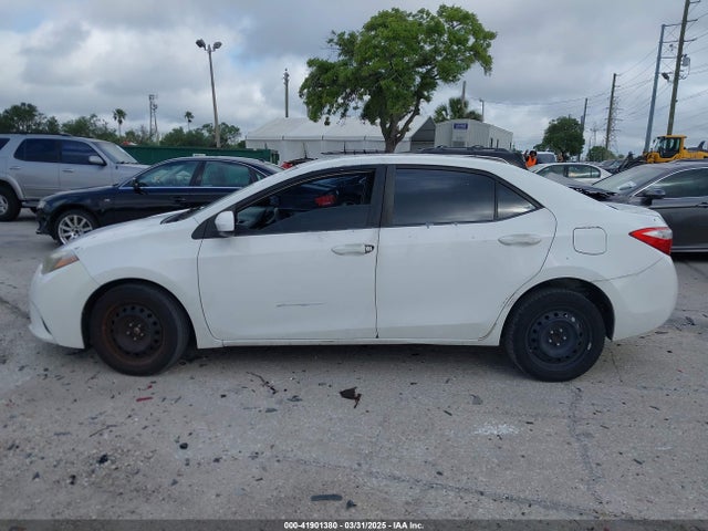 5YFBURHE9EP029396 Toyota COROLLA LE
