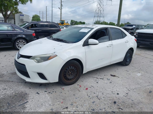 5YFBURHE9EP029396 Toyota COROLLA LE