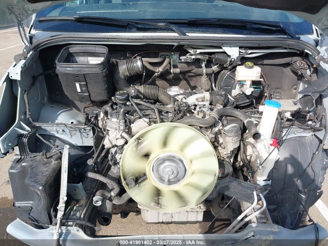 W1W4EBVY0NT082643 Mercedes-Benz om642