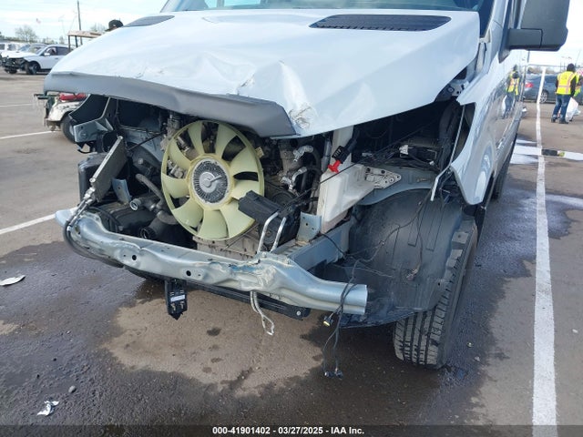 W1W4EBVY0NT082643 Mercedes-Benz om642
