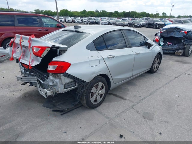 Chevrolet Cruze Ls Auto 2017 1G1BC5SM2H7253345 Image 4